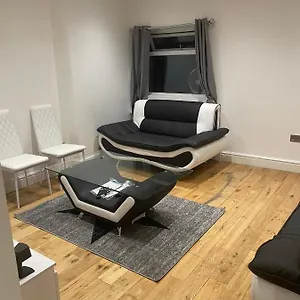  Apartment Tee's